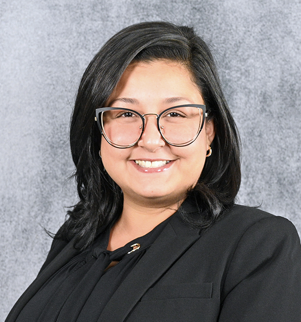 Zia Foster, Assistant Branch Manager